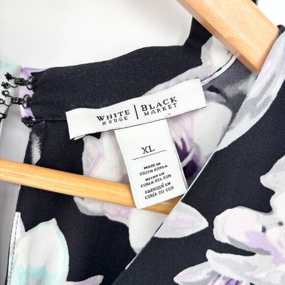 White House Black Market Black Teal Purple Floral Sleeveless Keyhole Top Size XL - Picture 7 of 7